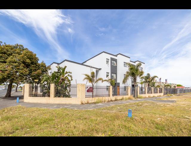 2 BEDROOM APARTMENT FOR SALE IN RUYTERWACHT